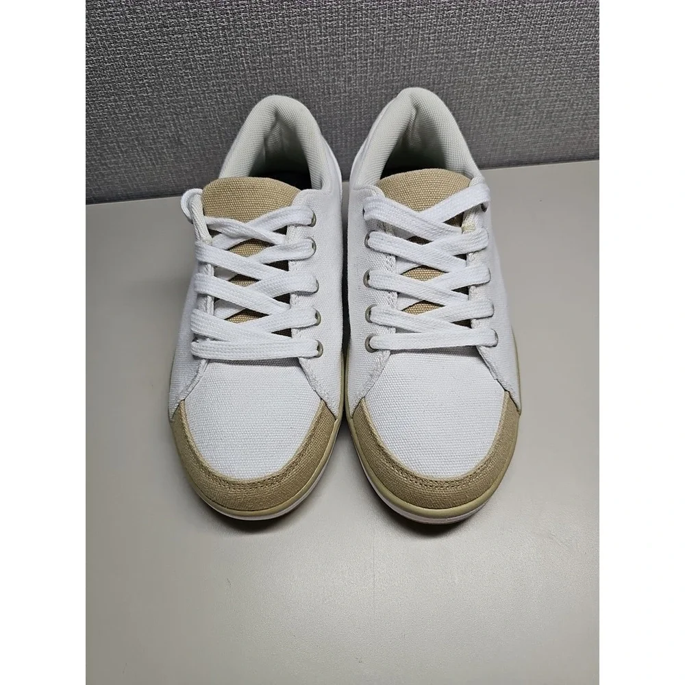 DAWGS white Canvas Lace-up Sneakers Shoes Women's‎ 6